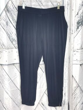 Lisa Rinna Collection black jogger pants pockets, and zippered leg cuffs S